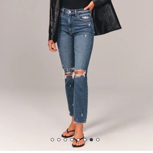 ABERCROMBIE High Rise Mom Jean